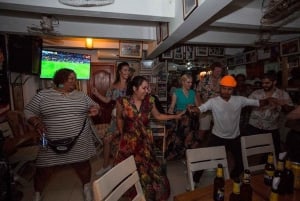 Cartagena: Tour de Baile de Salsa en Famosos Bares Locales