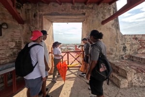 Cartagena: San Felipe Castle & San Diego Tour with Tickets