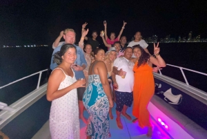 Cartagena: Speedbåtfest på bukten med åpen bar