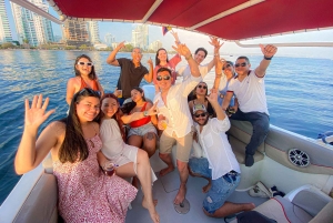 Cartagena: Speedbåtfest på bukten med åpen bar