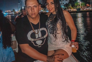 Cartagena: Speedbåtfest på bukten med åpen bar