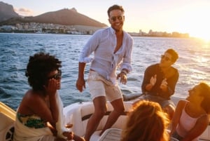 Cartagena: Sunset Open Bar Cruise in Catamaran or Speedboat
