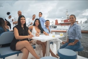 Cartagena: Sunset over Cartagena Bay aboard a brand-new catamaran