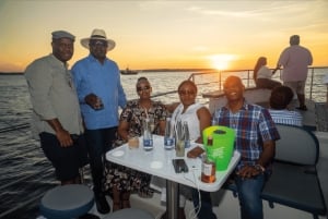 Cartagena: Sunset over Cartagena Bay aboard a brand-new catamaran