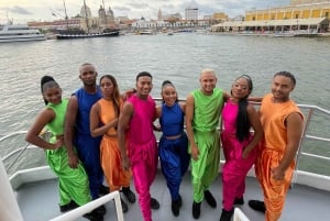 Cartagena - en seglats Segling i solnedgången i Cartagenabukten + öppen bar