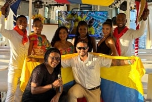 Cartagena: Żeglowanie o zachodzie słońca w zatoce Cartagena + otwarty bar