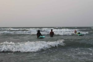 カルタヘナ：コロンビアチャンピオンによるサーフィンレッスン