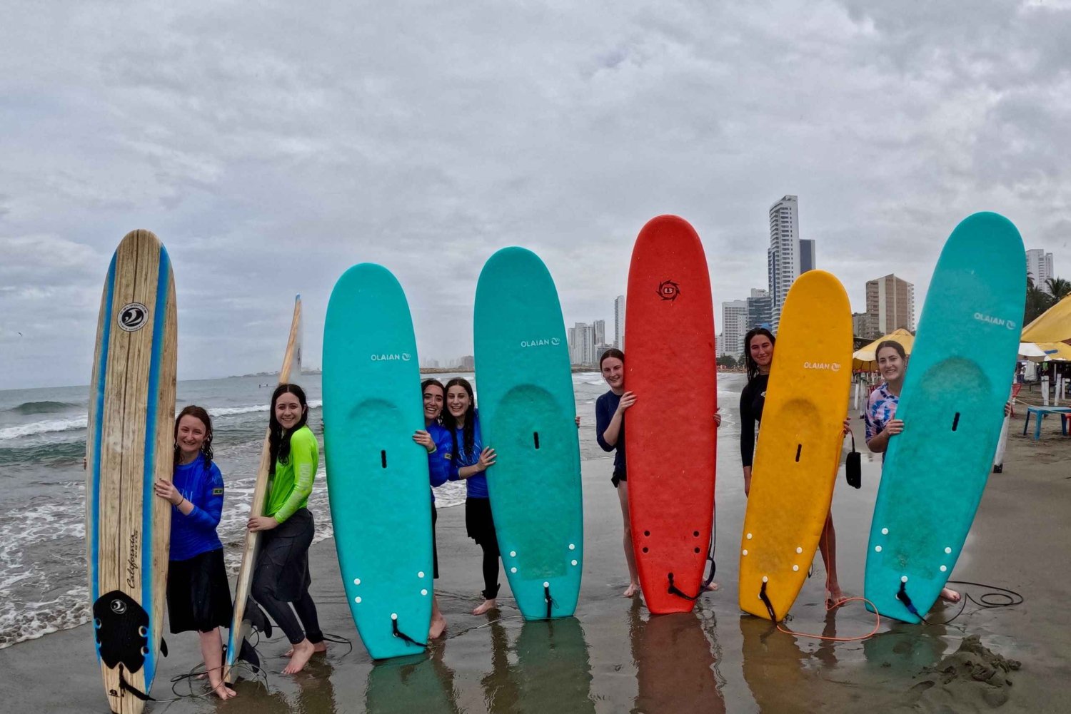 Картахена: урок серфинга с частным автобусом