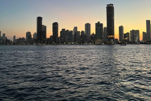 Cartagena: The best gastronomic tour & history of the old town