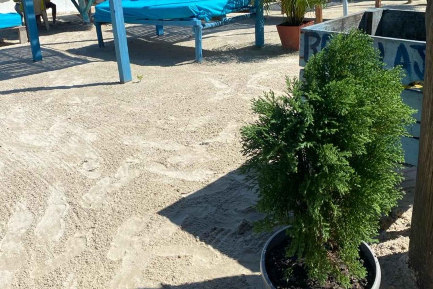 Cartagena, Playa En Tierra Bomba ja lounas