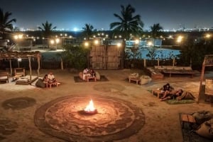 Cartagena: Tierra Bomba -rannan illallinen DJ:n ja venekyydin kera