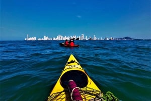 Cartagena: Tierra Bomba Island Kayak Tour with Snack