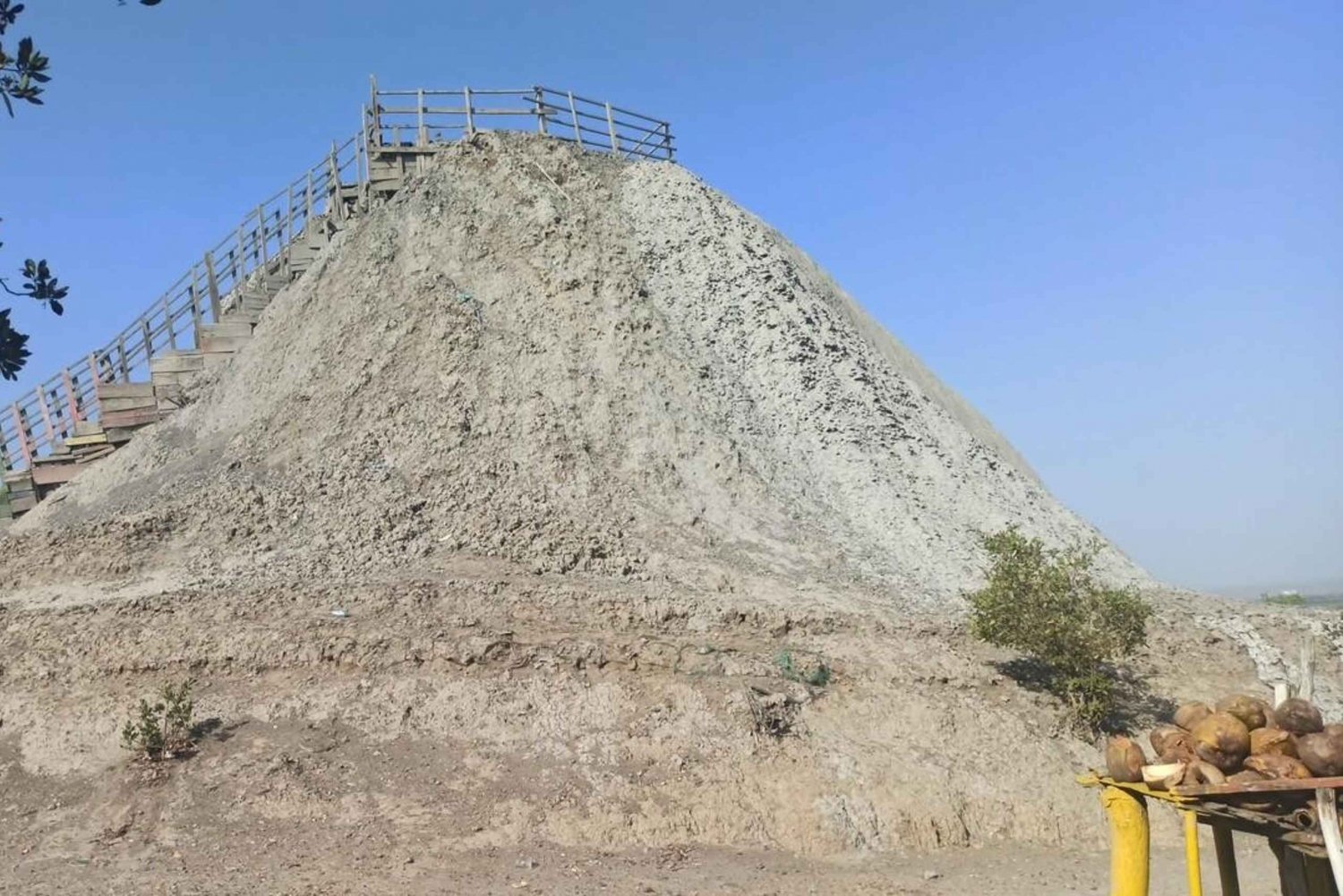 CARTAGENA : Visite du volcan Totumo et des salines de Galerazamba (mer rose) !
