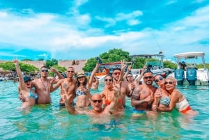 Cartagena: TOUR PRIVATE to the Rosario Islands in boat