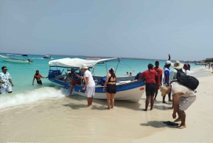 Cartagena: Transportation to Rosario Islands round trip