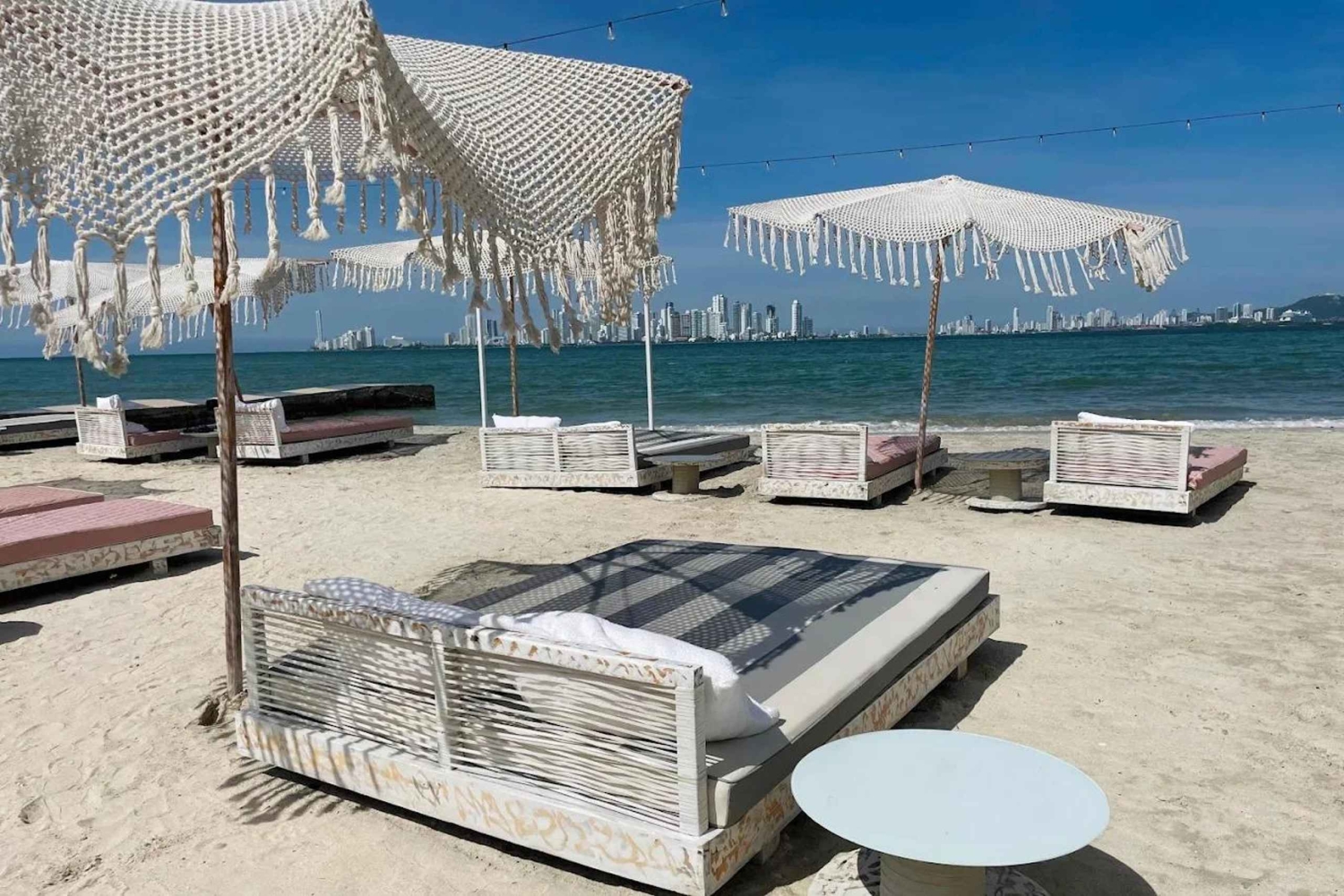 Cartagena: VIP Day at Club Kabanna in Tierra Bomba