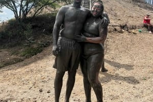 Cartagena: Totumo MUD VOLCANO bilingual guide and lunch