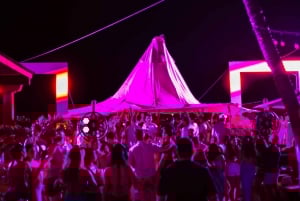 Cartagena: Wala Pass Day, pool, sea, DJ and live shows