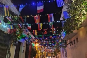 Cartagena: Walled City and Getsemani Shared Walking Tour