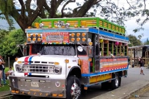 Medellín: Chiva Rumbera De Fiesta