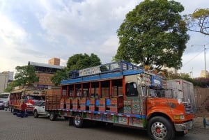Medellín: Chiva Rumbera De Fiesta