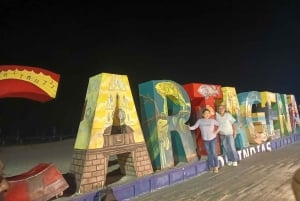 Chiva Rumbera -kierros musiikin, juhlan ja hauskanpidon merkeissä Cartagenassa