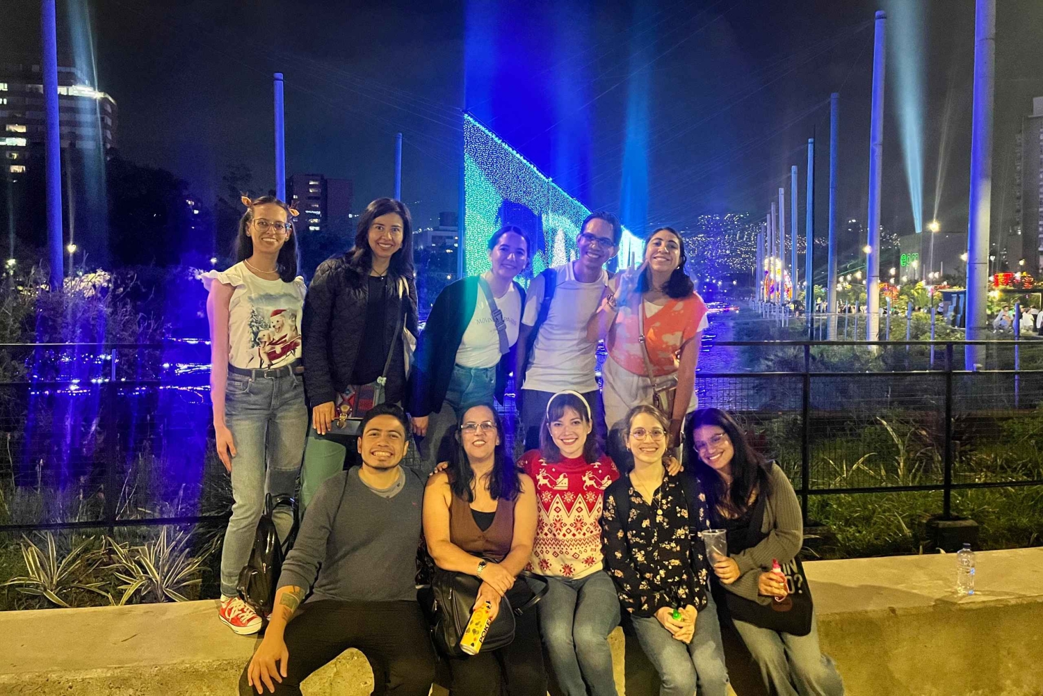 Julbelysning på Medellínfloden