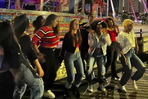 Medellín: Recorriendo el Alma de la ciudad en la tradicional Chiva Rumbera