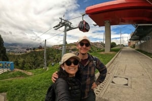 Ciudad Bolívar cable car, tour, and graffiti workshop