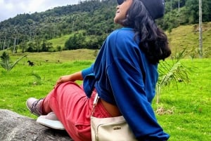 Cocora Mini Trek: Waterfall, Nature, and Tradition