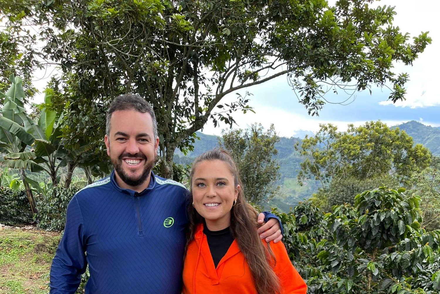 Kahvi- ja jeeppikierros Finca Mariposassa Jardínissa