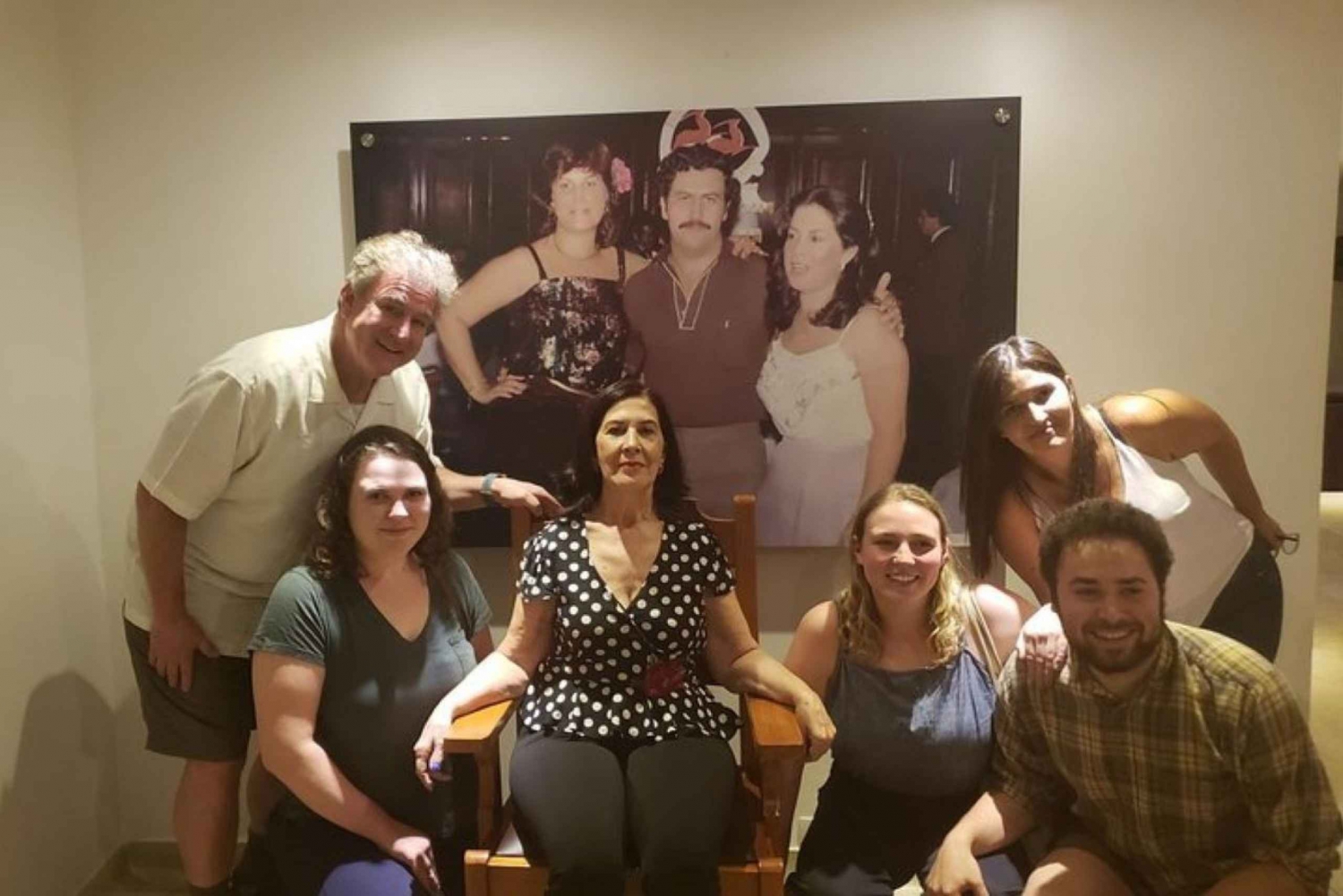 Colombia: Visita oficial al Museo Pablo Escobar Conoce a tu Familia