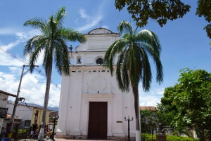 From Medellín: Colonial paradise; private trip to Santa Fé