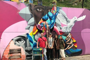 Comuna 13 Neighborhood & Street Art Private Tour