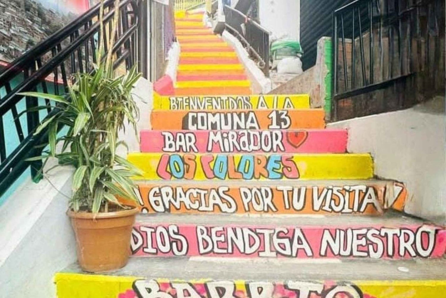 Коммуна 13: Экскурсия по городскому искусству, культуре и устойчивости