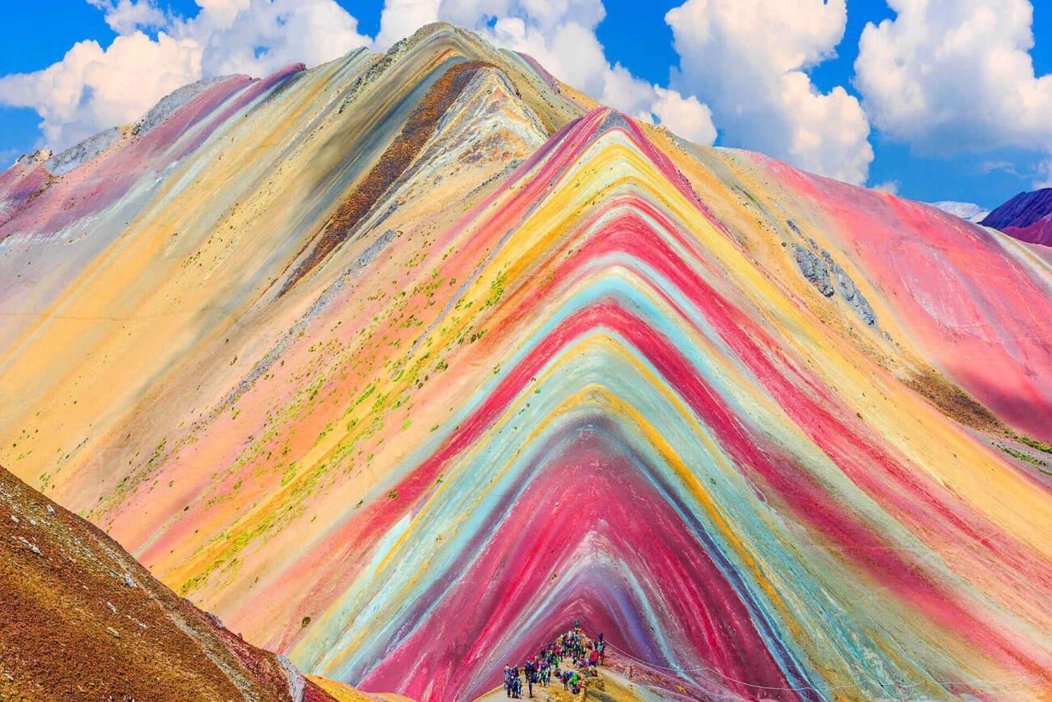 Cusco: Tour de un día a la Montaña de 7 Colores y Valle Rojo todo incluido