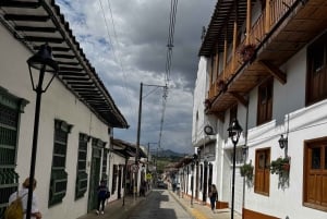 Tour dell'Antioquia orientale - La Piedra, Guatape, El Carmen, El Retiro