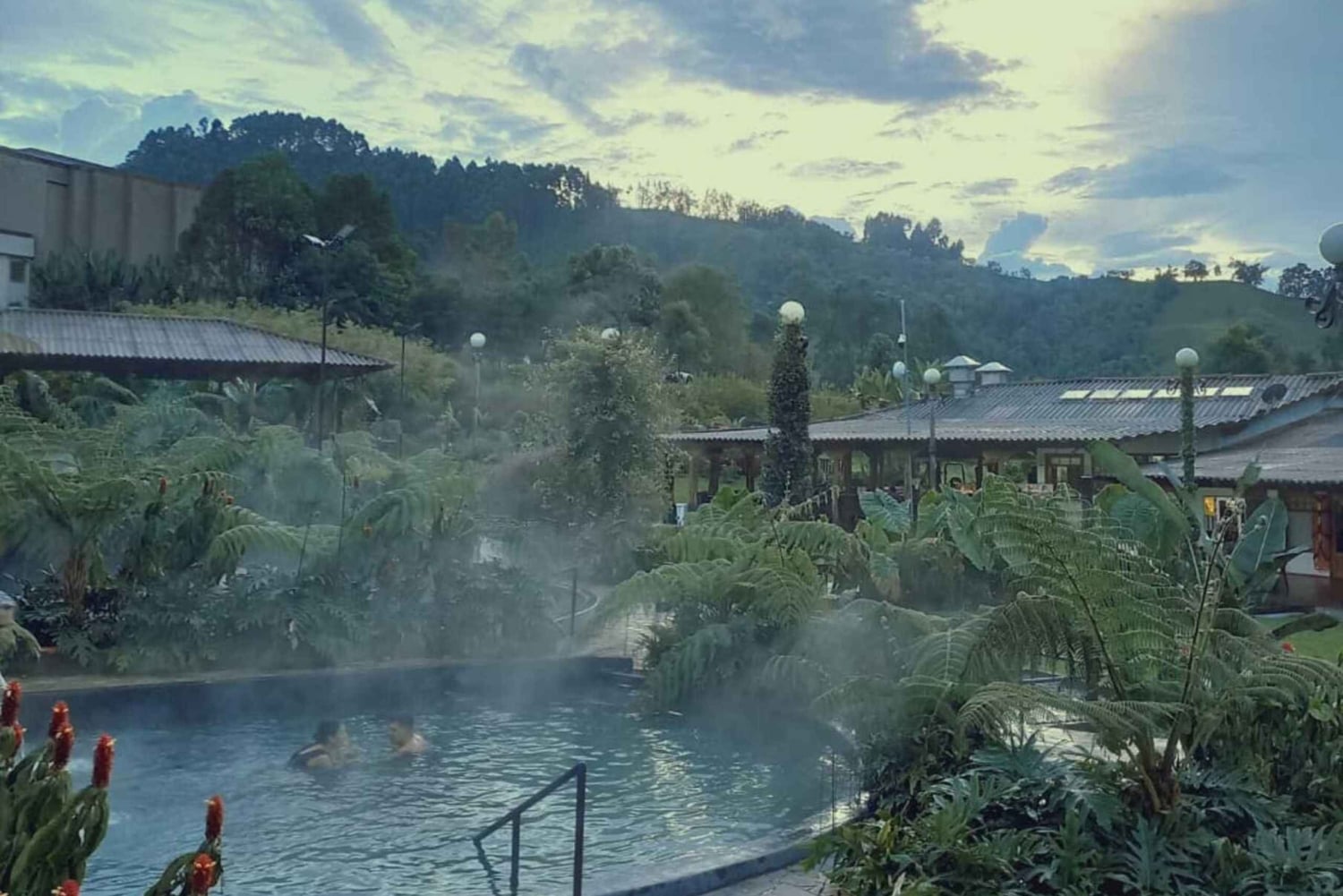 Tur til de varme kildene i El Otoño