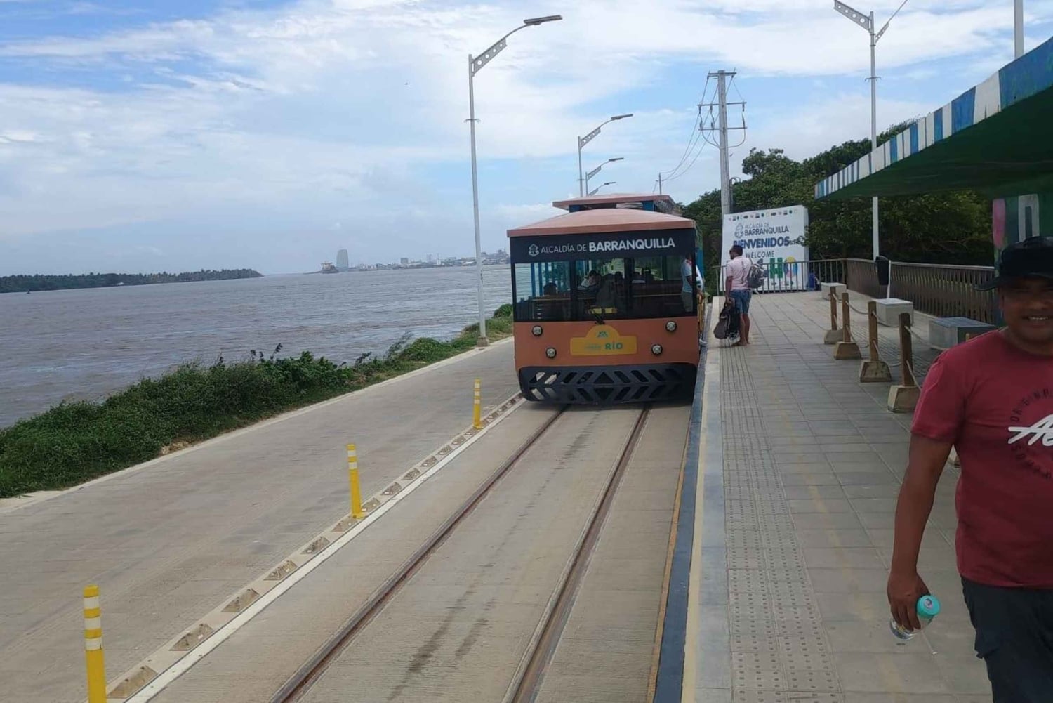 Genieße die Tour nach Puerto Colombia, zum Castillo de Salgar und nach Puerto Mocho
