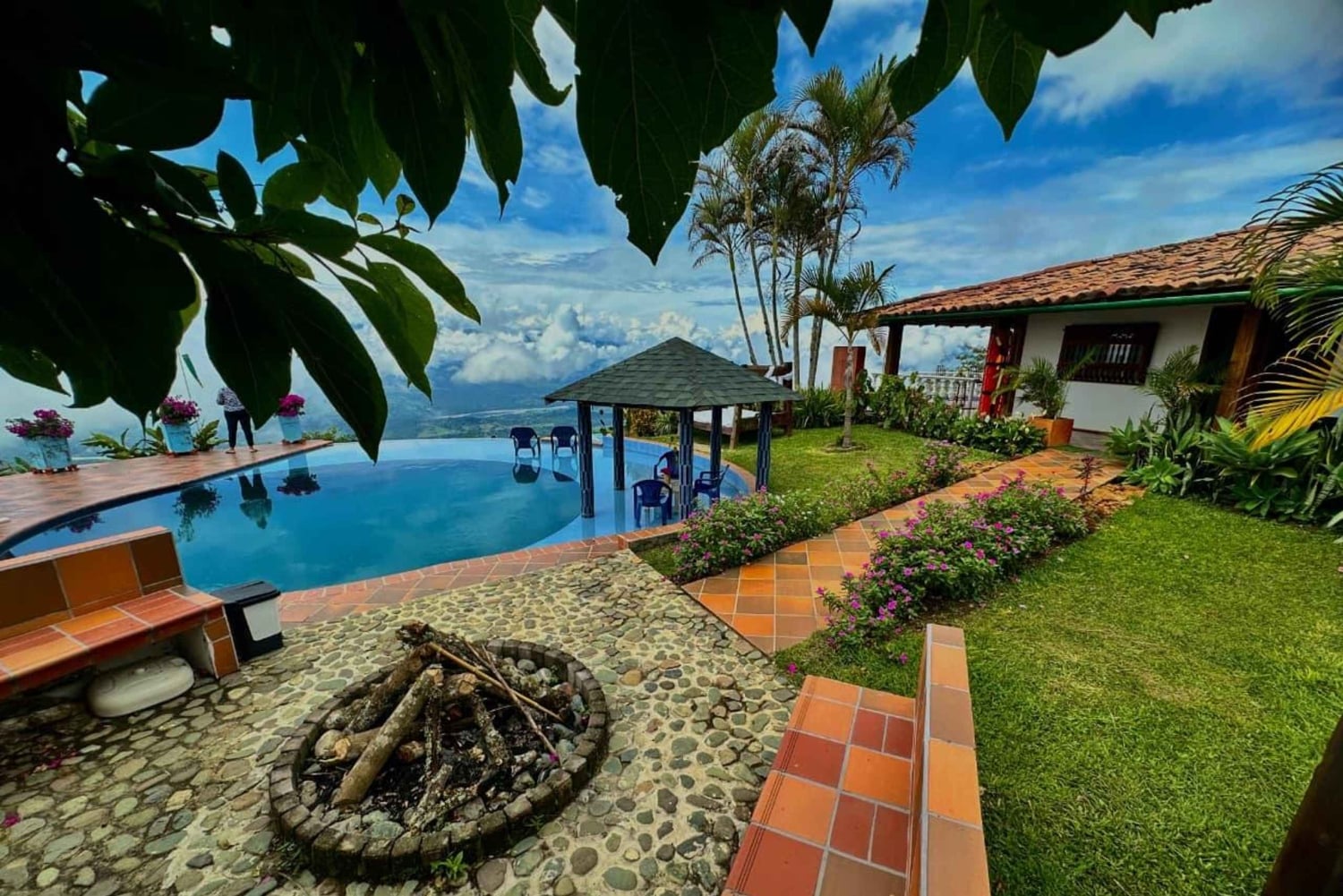 Aventura épica en Antioquia: quads, parapente y caballos de montaña