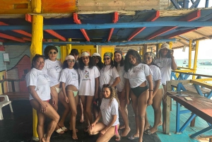 Pasadía Exclusivo en Playa Tranquila, Experiencia familiar VIP