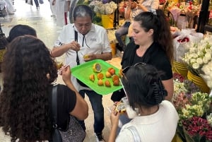 エキゾチックフルーツ：地元市場での試食ツアー