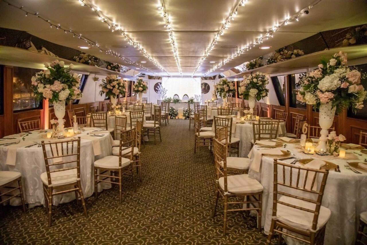 Exotic Yacht - Passeio pela baía de Cartagena