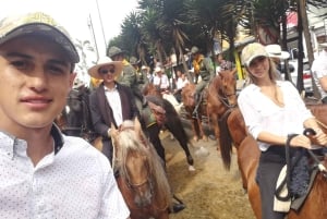 Venez vivre avec nous une superbe balade à cheval et profiter de la nature.