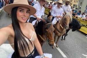 Venez vivre avec nous une superbe balade à cheval et profiter de la nature.