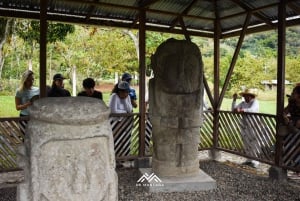 Odkryj Tierradentro: podróż do grobowców i świętych krajobrazów