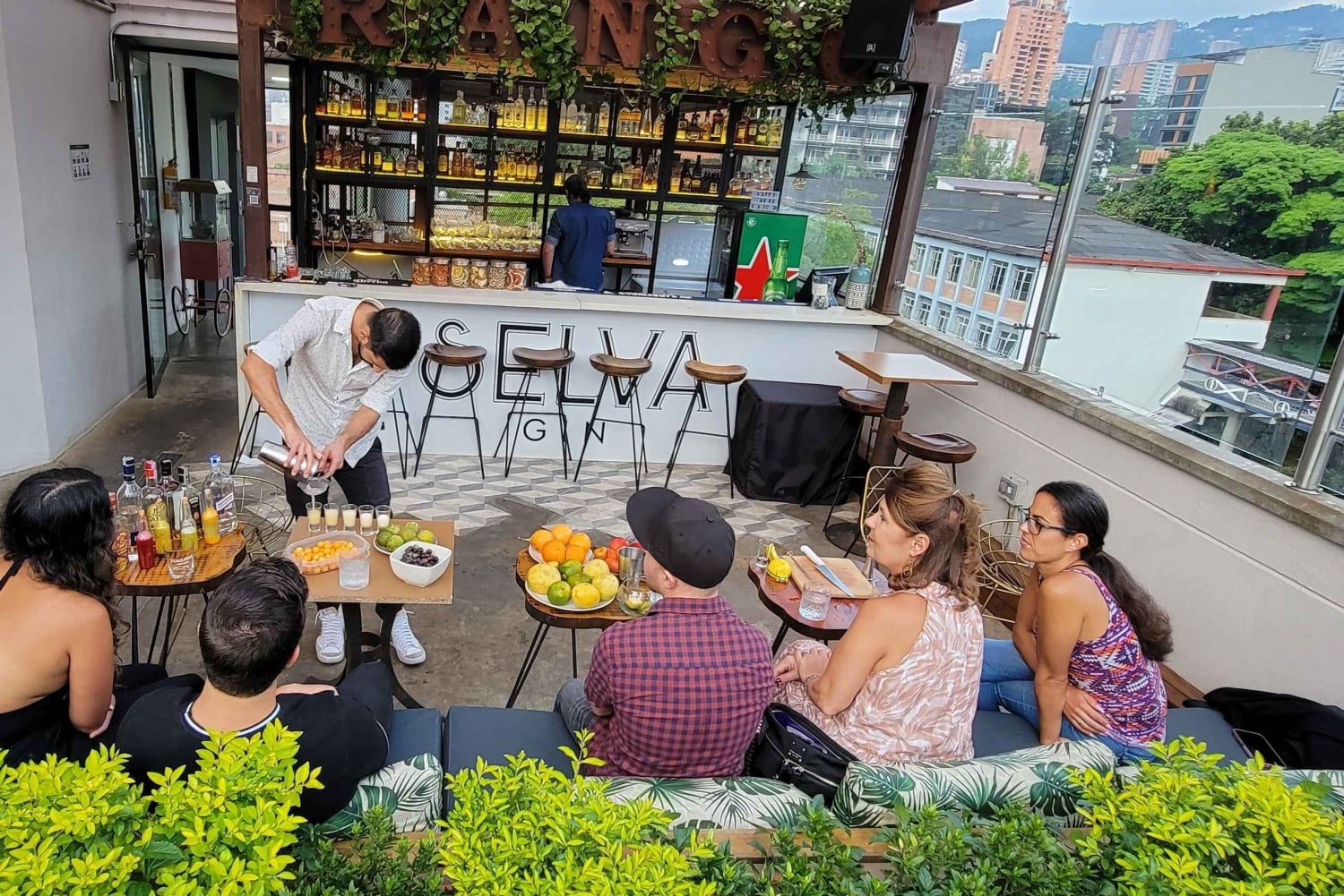 コロンビアの味覚フルーツ＆カクテルテイスティング