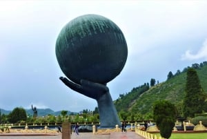From Bogotá: Jaime Duque Park and Salt Cathedral with Lunch