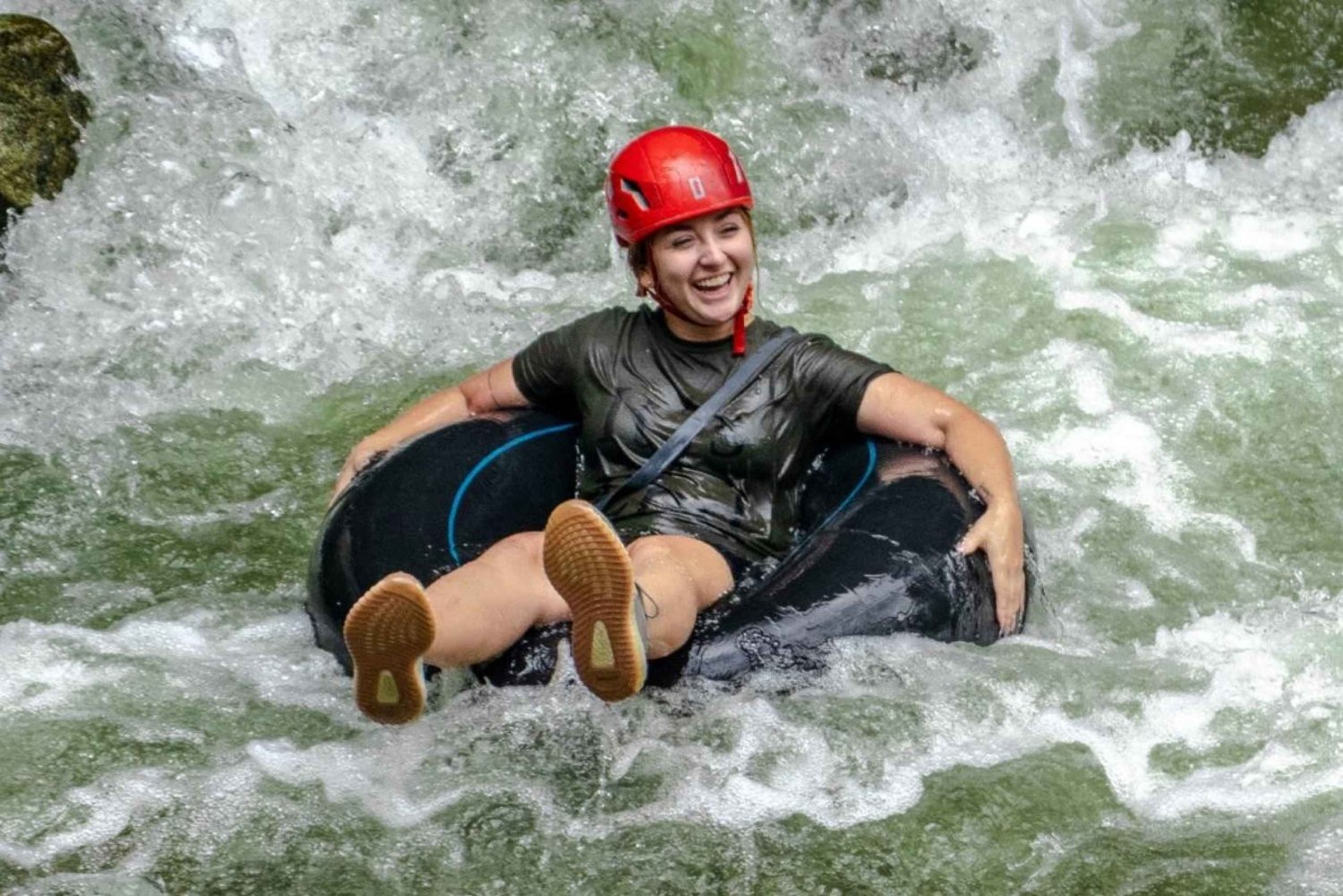 Desde Guatape 4 Horas de Tubing Privado por el Río Arenal