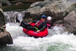 Depuis Guatape : 4 heures de descente en chambre à air sur la rivière Arenal